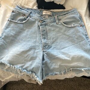 Curve Love size 30 The Dad Short High Rise